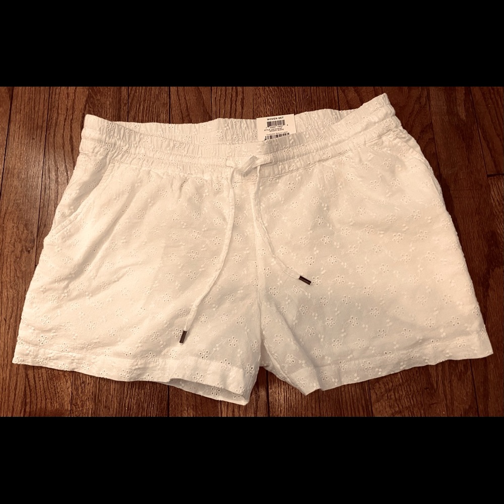 NWT Style & Co. White cotton shorts
